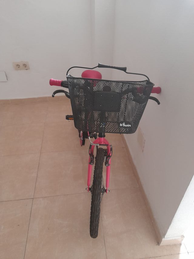 Bicicleta infantil niña rosa y negra
