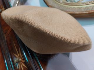 Boina de lana beige , mujer , firma Massimo Dutti 