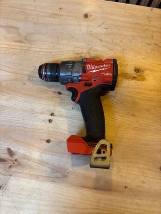 Taladro Milwaukee M18 FPD 3