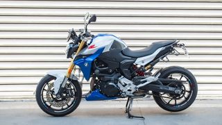 BMW F 900 R