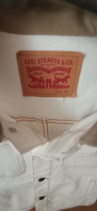 Cazadora Levi's beige