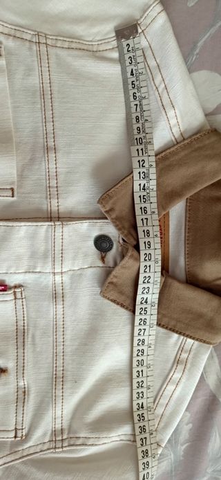 Cazadora Levi's beige