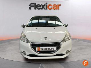 Peugeot 208 5P STYLE 1.2L PureTech 82