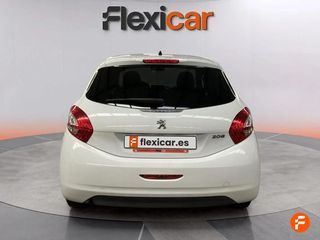 Peugeot 208 5P STYLE 1.2L PureTech 82