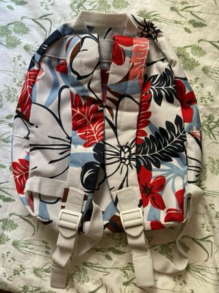 Lote de coleteros y mochila pequeña
