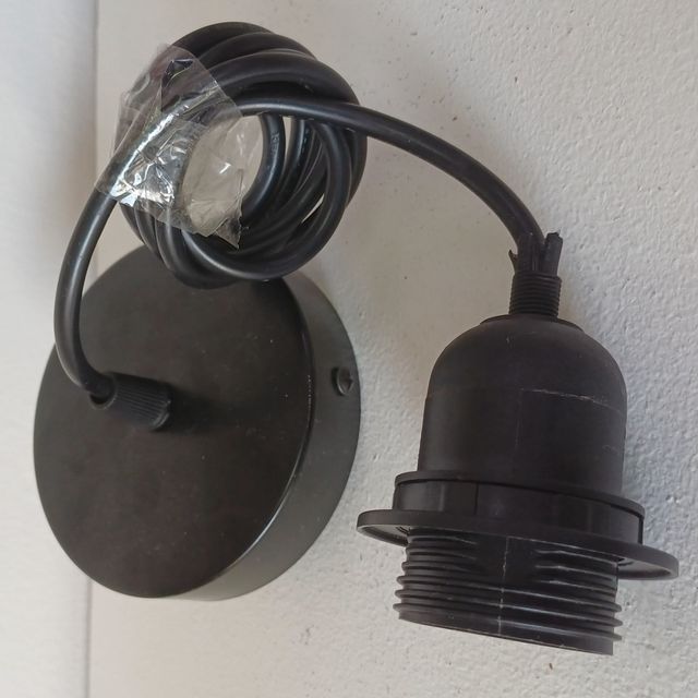 Lampada a campana in bambù