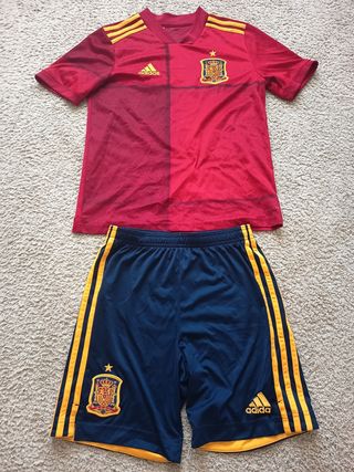 Conjunto de selección española.
Talla L

