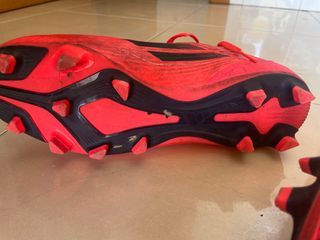 Botas de fútbol F 50 Adidas para césped, talla 43