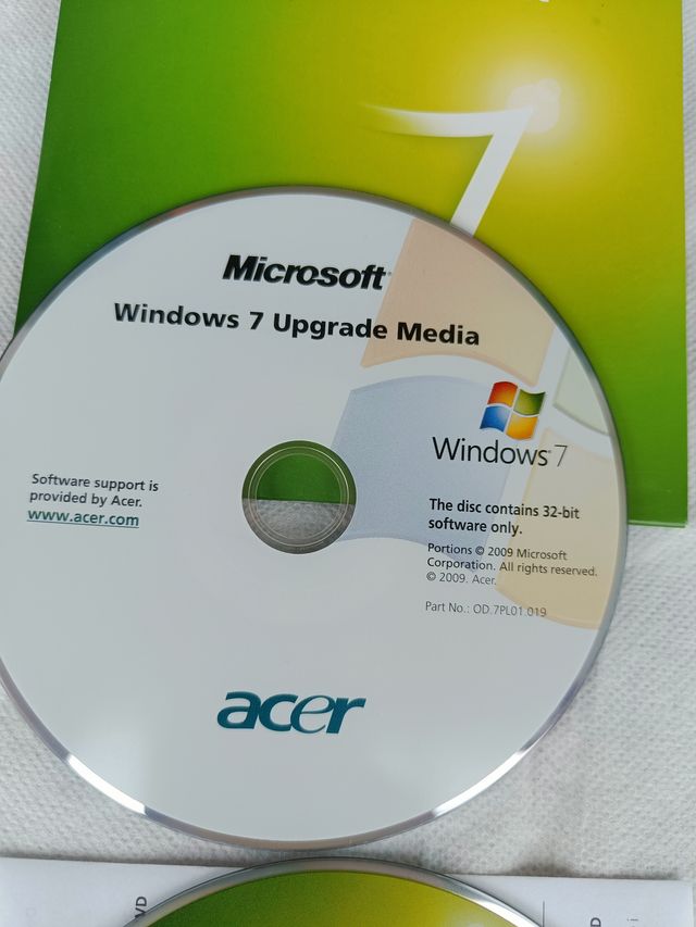 Acer Windows 7 Pro 32 bit Upgrade Kit