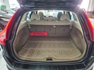 Volvo XC60  2.4D  2010