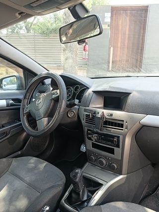 Opel Astra 2006