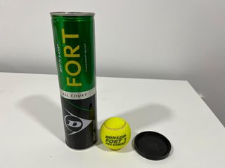 Juego 2 Raquetas Tenis + Pelotas Dunlop