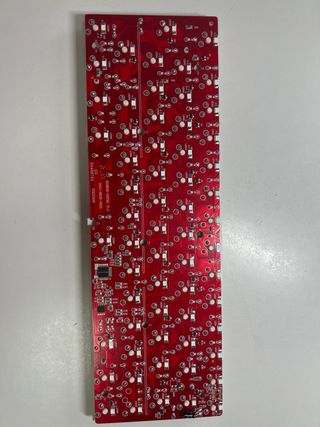 PCB Teclado Mecánico Switches Rojos.