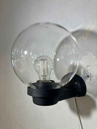 Lampada parete globo trasparente IP43