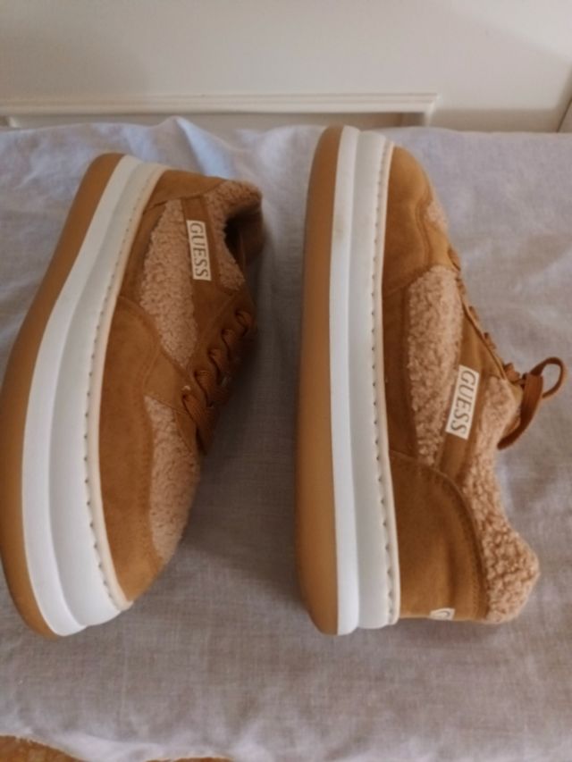 Zapatillas Guess Marrones Talla 38.5