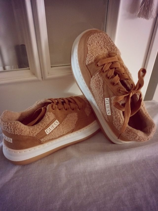 Zapatillas Guess Marrones Talla 38.5