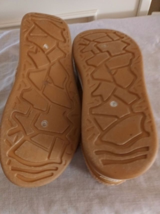 Zapatillas Guess Marrones Talla 38.5