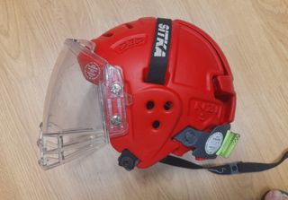 Casco Hockey Niño Talla S