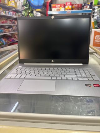 Ordenador HP 15s-eq2149ns Plata
