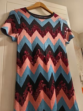 Vestido Zara Zigzag Lentejuelas y punto. 