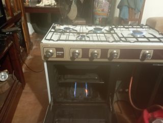 Cucina a gas con forno t 687022011