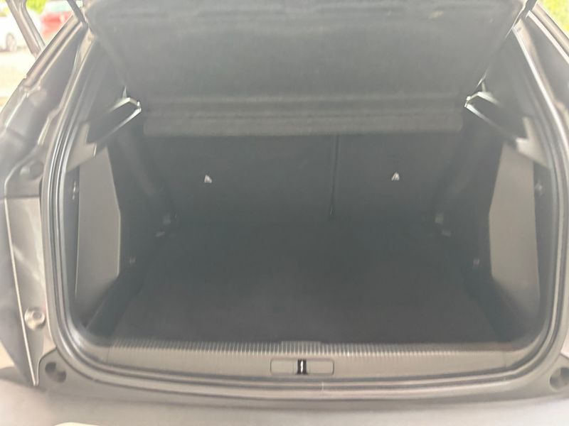 Peugeot 2008 2022, foto 15