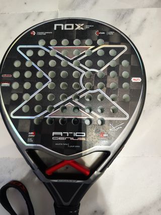 Pala NOX AT10 Genius 18K Agustín Tapia