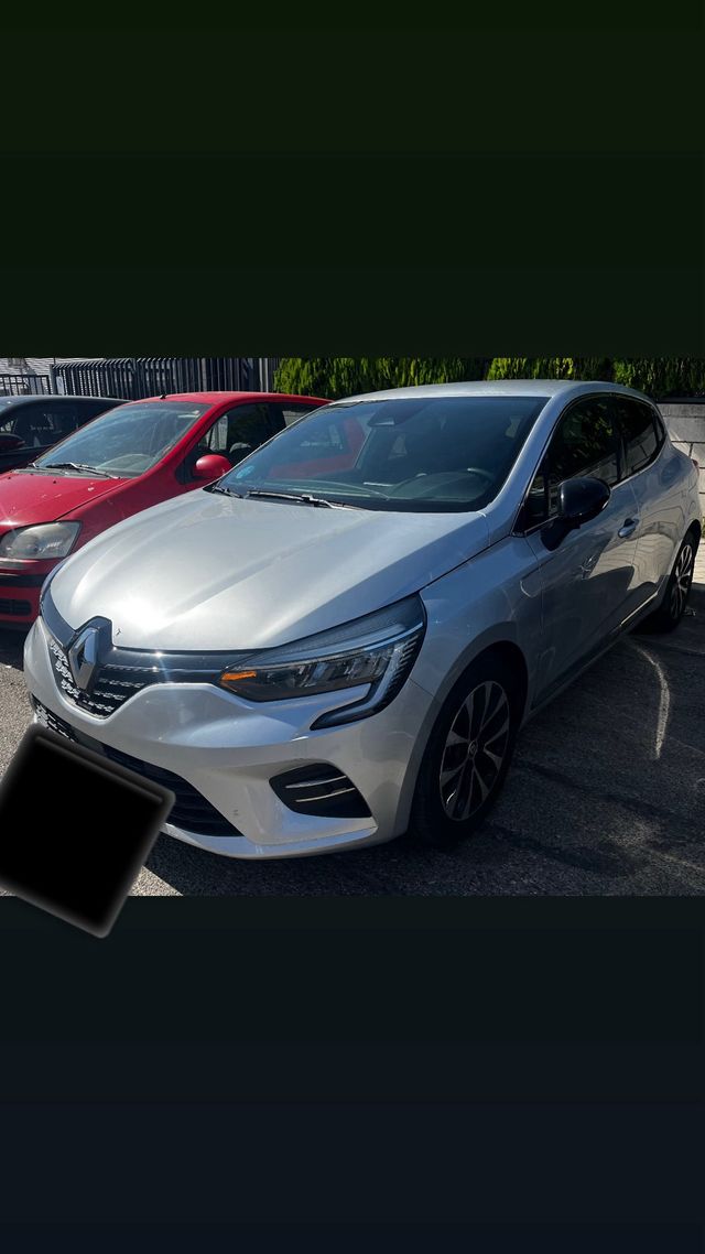 Renault Clio 2023
