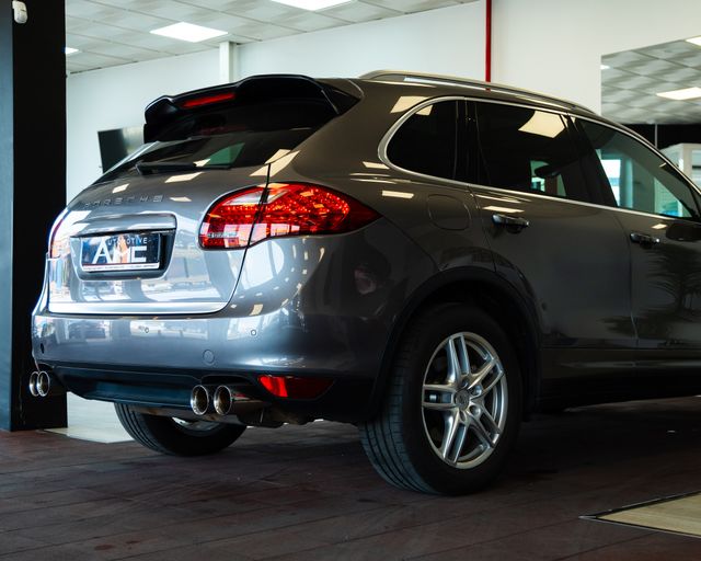 Porsche Cayenne S 4.8 2011