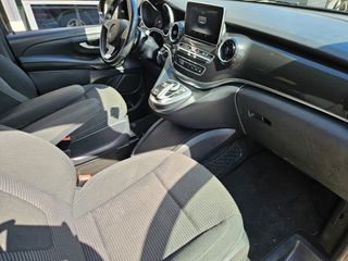 Mercedes V220d Long Wheelbase, Maybach body kit