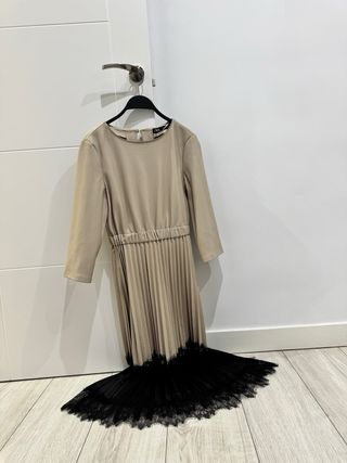 Vestido Zara polipiel beige y negro