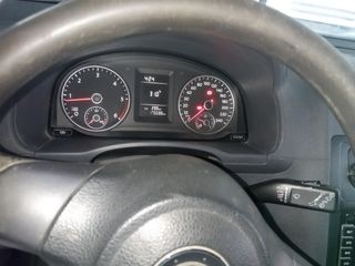 Volkswagen Caddy 2011