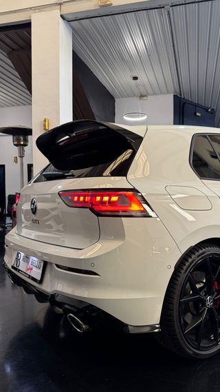 Volkswagen Golf Sport GTI 2025