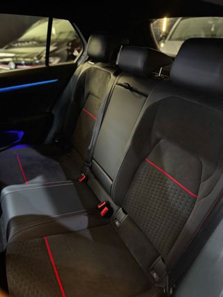 Volkswagen Golf Sport GTI 2025