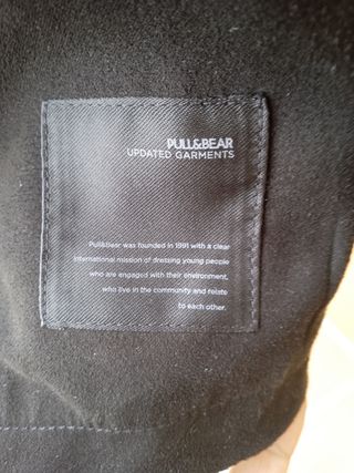 Cazadora Negra Terciopelo Pull&Bear