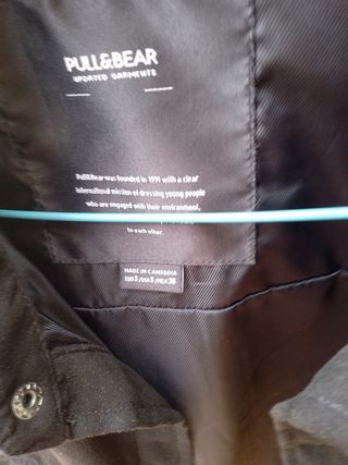 Cazadora Negra Terciopelo Pull&Bear