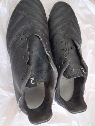 Botas de fútbol Kipsta T40 Negras