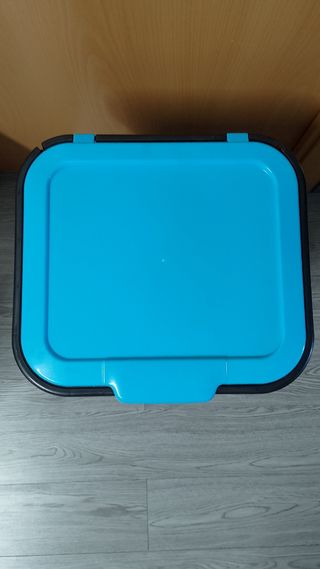 Cubo de reciclaje 45L azul y negro