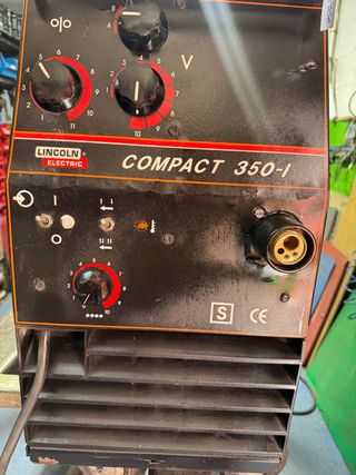 Soldadora Lincoln Compact 350-I