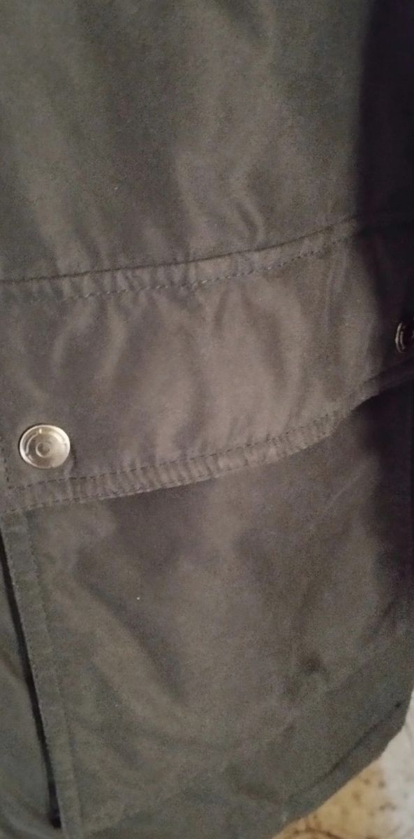 Parka Azul Marino Nueva. Talla M