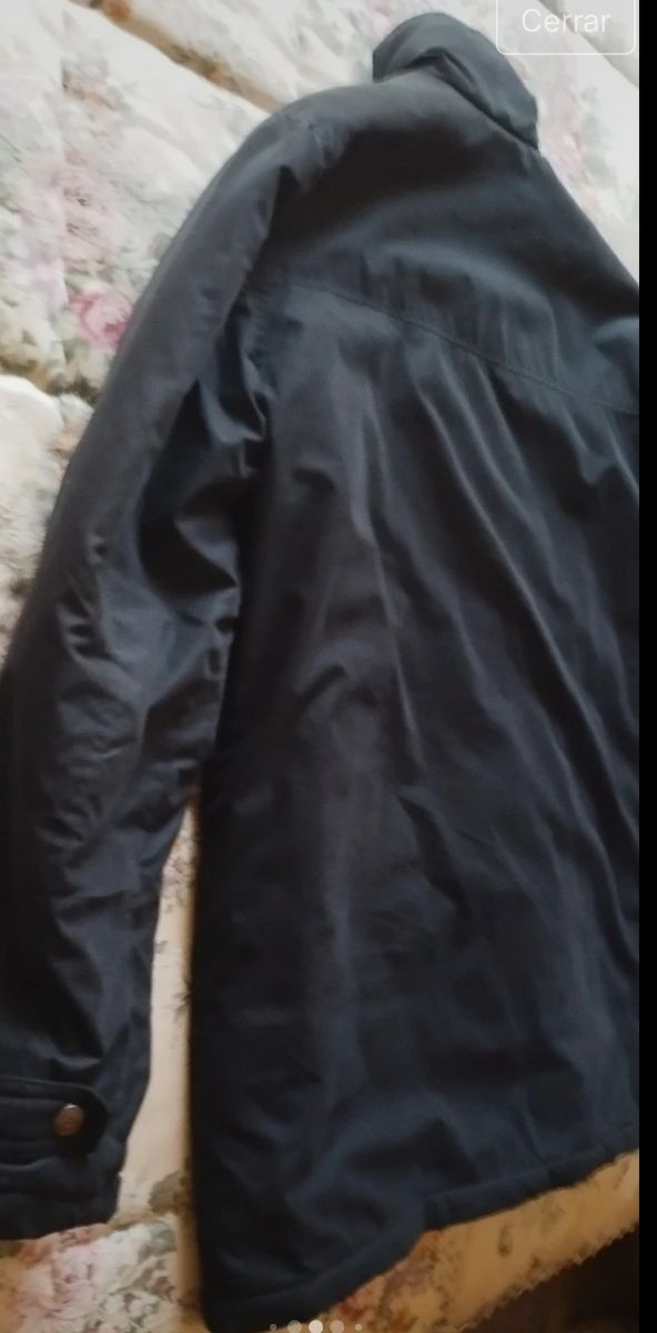 Parka Azul Marino Nueva. Talla M