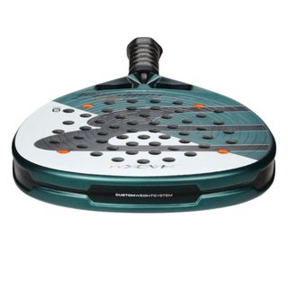 PAQUITO NAVARRO.
Pala Bullpadel Hack 04 2026