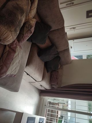 Sofá Chaiselongue Beige y Morado