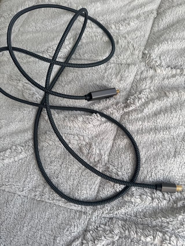 Cable de audio trenzado