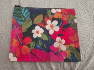 Neceser estampado floral