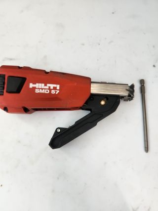 Cargador Hilti SMD 57
