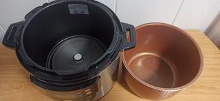 ROBOT DE COCINA Y OLLA PROGRAMABLE
