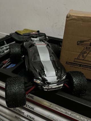 Traxxas e-revo vxl 1/16 brushless
