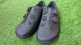BONT RIOT 24 Zapatillas Ciclismo Negro TALLA 44.5