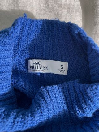 Jersey Hollister Azul Eléctrico
